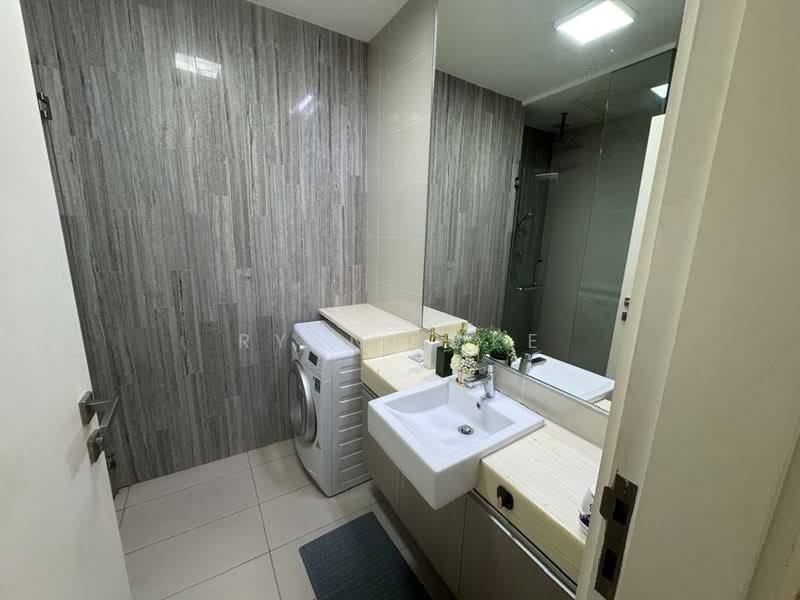 Servis Apartment untuk Disewa di Sinaran - Ryan Loke - PropertyGuru.com.my
