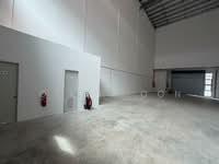 For Rent - Sungai Tua Industrial Park, Batu Caves, Selayang (Intermediate Lot)