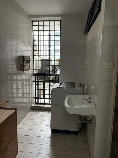 Kondominium untuk Disewa di Aloha Tower Condominium - Enoch Liong - Interior - PropertyGuru.com.my
