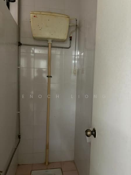 Kondominium untuk Disewa di Aloha Tower Condominium - Enoch Liong - Bathroom - PropertyGuru.com.my