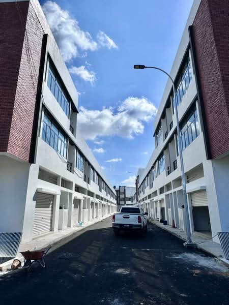 Kedai untuk Disewa di Bandar Gamuda Cove (Dengkil) - JASON YOU - Exterior - PropertyGuru.com.my