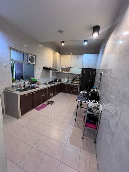 Condominium for Sale at Evergreen Park Scot Pine - Shanny Tan - Kitchen - PropertyGuru.com.my