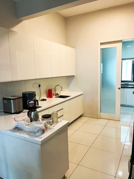 Kondominium untuk Disewa di The LIGHT COLLECTION I - Jerry Tan - Kitchen - PropertyGuru.com.my