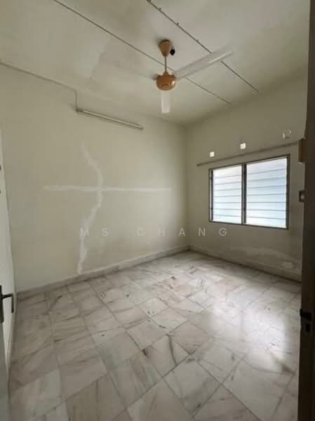 Rumah Teres untuk Dijual di Air Hitam (Ayer Itam) - Ms Chang - PropertyGuru.com.my