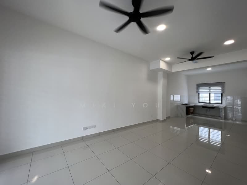 2-storey Terraced House for Rent in Telok Panglima Garang (Selangor) - Miki You - Kitchen - PropertyGuru.com.my