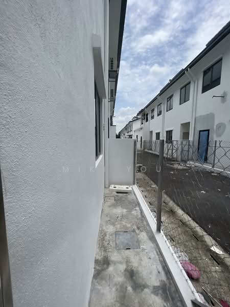 2-storey Terraced House for Rent in Telok Panglima Garang (Selangor) - Miki You - Exterior - PropertyGuru.com.my