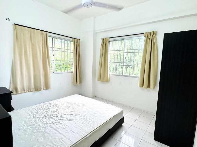 Pangsapuri untuk Disewa di Gambier Heights - Jerry Tan - Bedroom - PropertyGuru.com.my