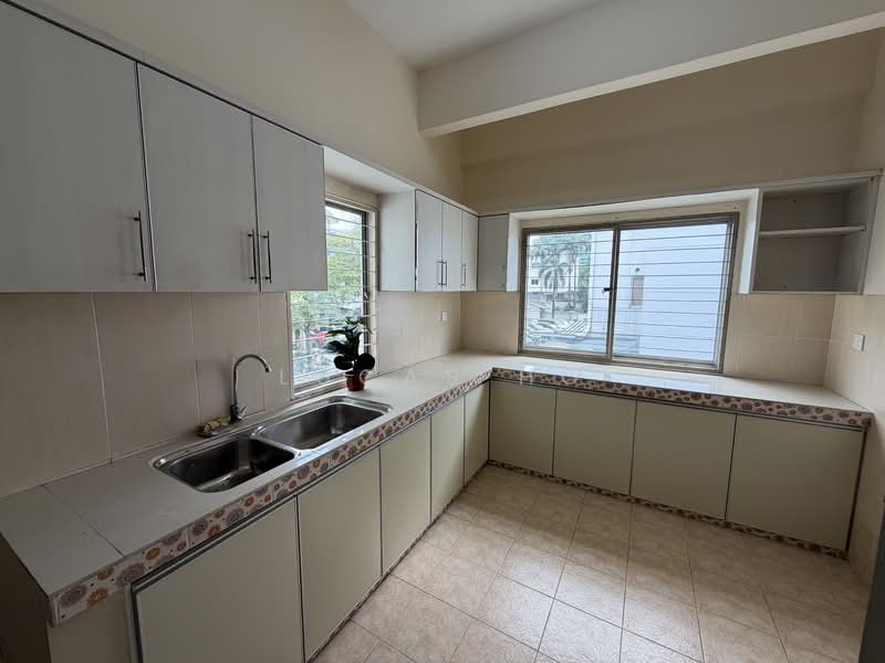 Townhouse for Rent in Kampung Sungai Kayu Ara (Petaling Jaya) - Lucas Ho - PropertyGuru.com.my