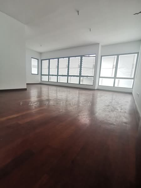 2-storey Terraced House for Sale in Taman Subang Bestari (Sungai Buloh) - Faez Muzamel - Living Room - PropertyGuru.com.my