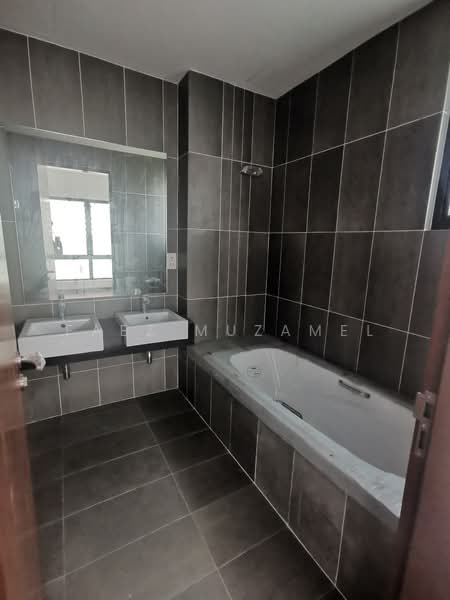 2-storey Terraced House for Sale in Taman Subang Bestari (Sungai Buloh) - Faez Muzamel - Bathroom - PropertyGuru.com.my