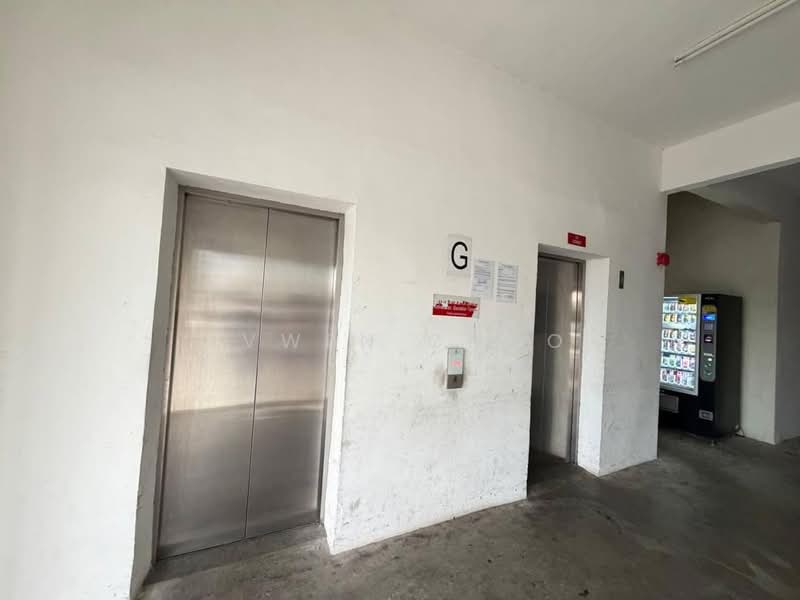 Untuk Disewa - Flora Damai