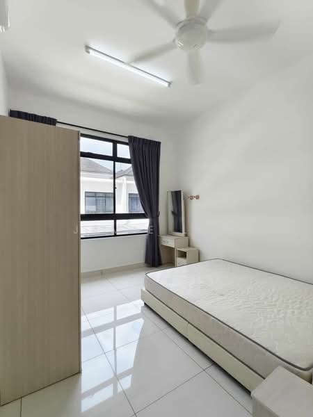 Terraced House for Sale in Johor Bahru (Johor) - Jamie Low - Bedroom - PropertyGuru.com.my