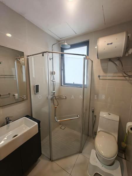 Kondominium untuk Dijual di Amberside @ Country Garden Danga Bay - Siow Yan Er - Bathroom - PropertyGuru.com.my