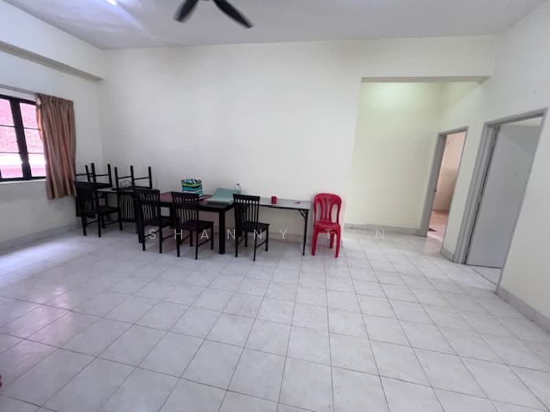 Condominium for Sale at Evergreen Park Scot Pine - Shanny Tan - Dining Room - PropertyGuru.com.my