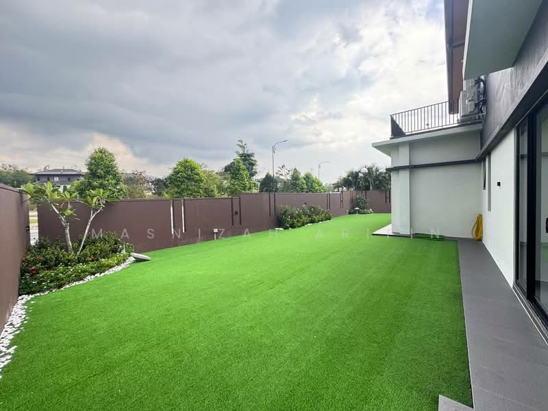 Semi-Detached House for Sale in Taman Tasik Semenyih (Semenyih) - Masnizah Arifin - Exterior - PropertyGuru.com.my