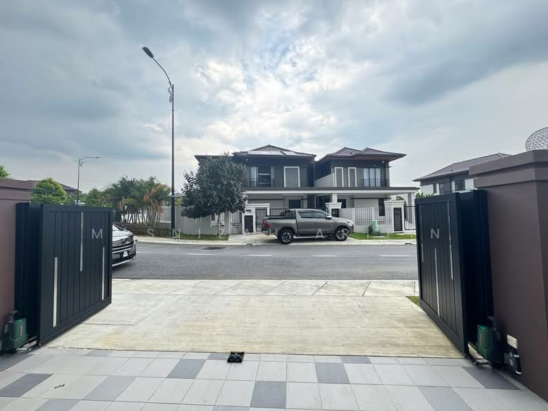 Semi-Detached House for Sale in Taman Tasik Semenyih (Semenyih) - Masnizah Arifin - Exterior - PropertyGuru.com.my