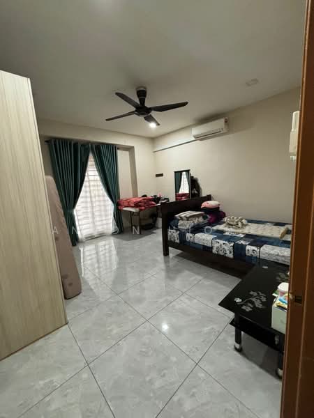 Semi-Detached House for Sale in Taman Sutera Utama (Skudai) - Anson Hiong - Bedroom - PropertyGuru.com.my