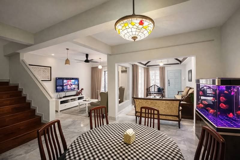 Rumah Teres 2 Tingkat untuk Dijual di Usj 9 (Subang Jaya) - Izzat Zamros - Living Room - PropertyGuru.com.my