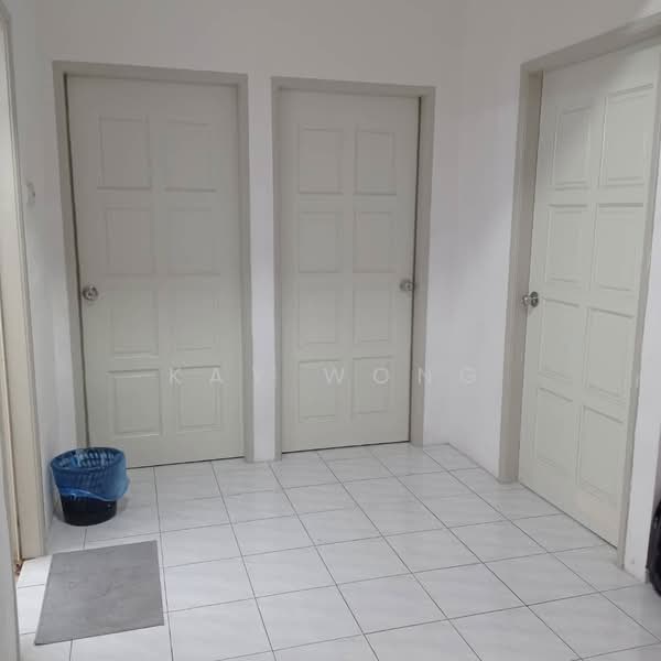 For Sale - Halaman Kristal