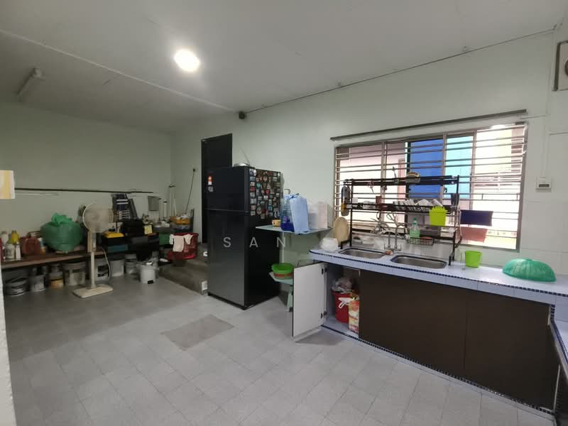 2-storey Terraced House for Sale in Taman Skudai Baru (Skudai) - San . - PropertyGuru.com.my