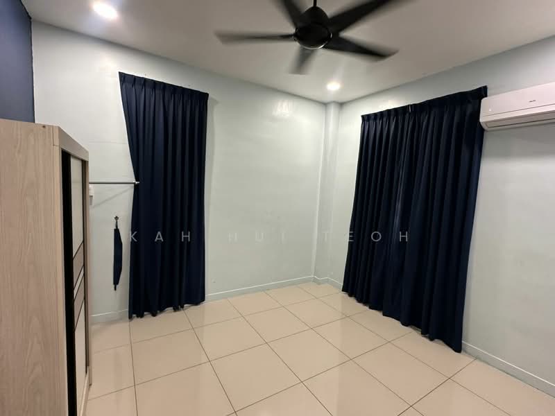 Semi-Detached House for Rent in Lunas (Kedah) - Kah Hui Teoh - Bedroom - PropertyGuru.com.my
