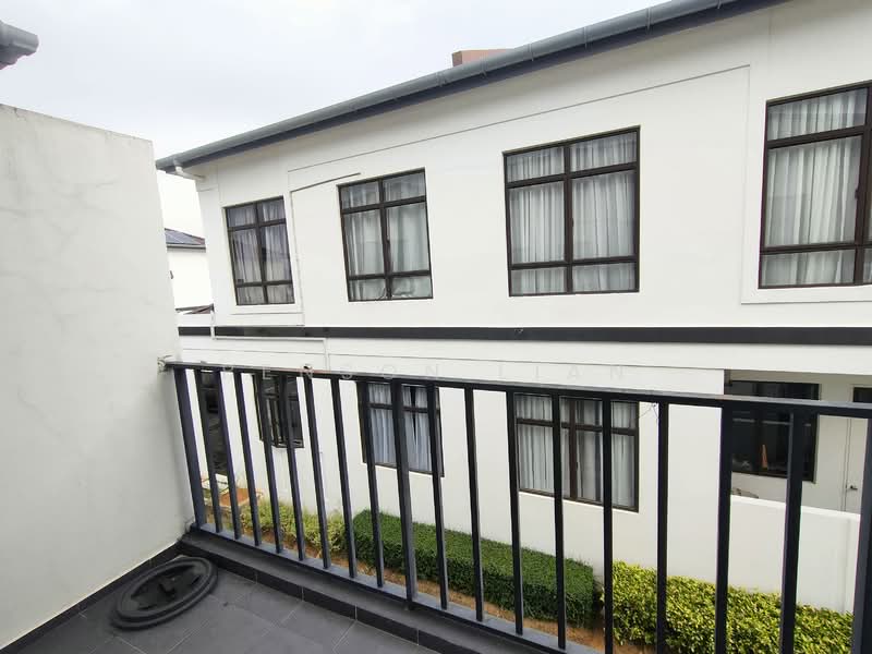 Semi-Detached House for Sale in Puncak Alam (Selangor) - Benson Lian - Exterior - PropertyGuru.com.my