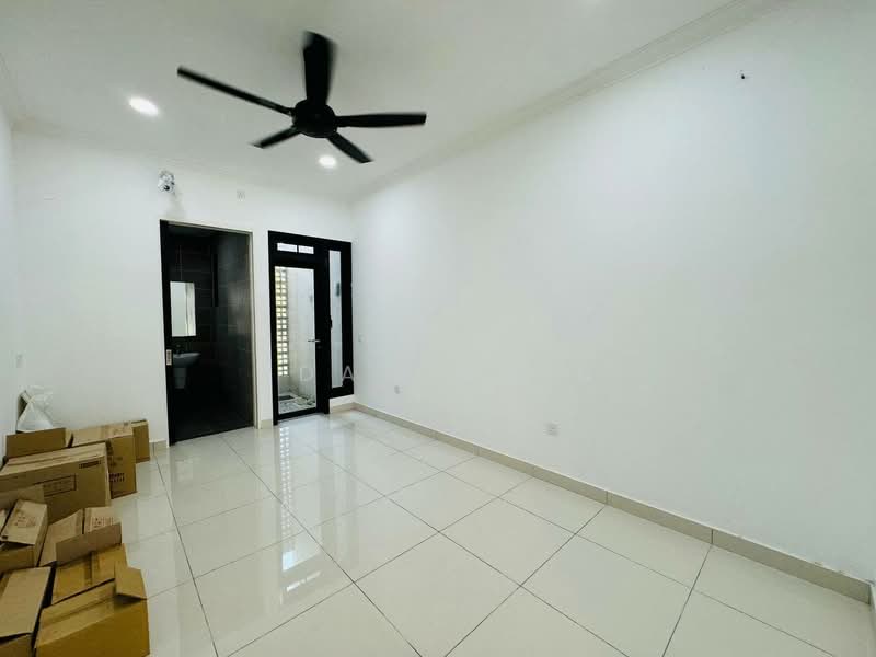 2-storey Terraced House for Sale in Bukit Jelutong (Shah Alam) - Adaw Zain - Interior - PropertyGuru.com.my