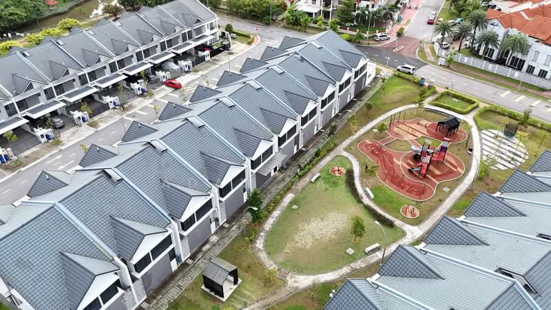 2-storey Terraced House for Sale in Bukit Jelutong (Shah Alam) - Adaw Zain - Exterior - PropertyGuru.com.my