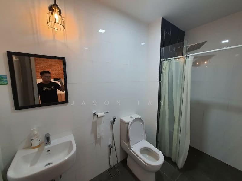 Service Residence for Rent at Ten Kinrara - Jason Tan - Bathroom - PropertyGuru.com.my