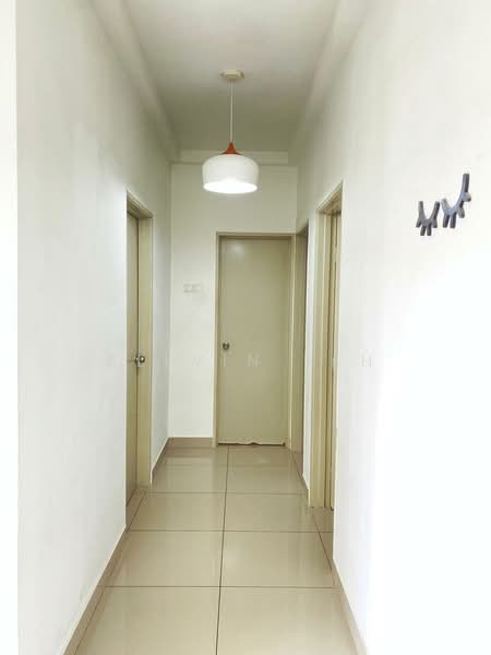 Apartment for Sale at Pangsapuri Bayu Suria (Summerfields Apartments) - Allvin Teh - Corridor - PropertyGuru.com.my