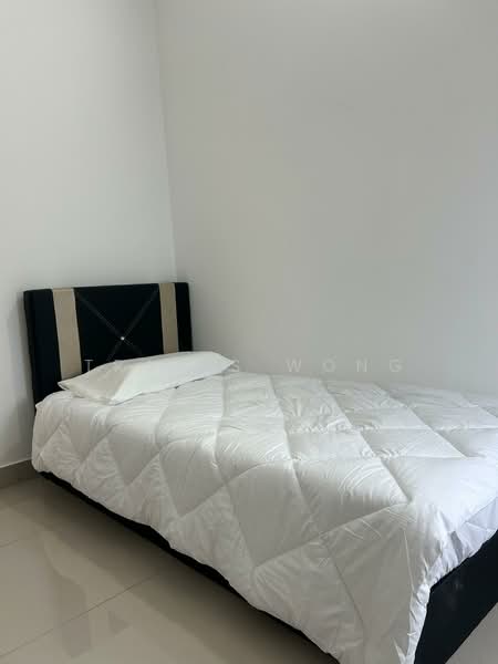 Servis Apartment untuk Disewa di Bayu Residensi - Travis Wong - Bedroom - PropertyGuru.com.my