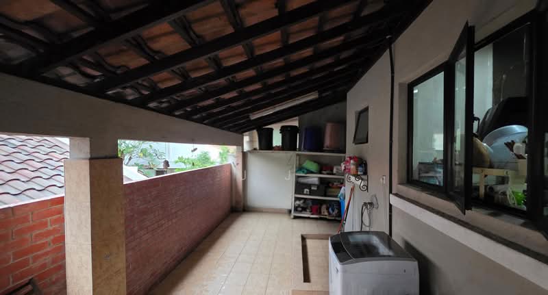 Semi-Detached House for Sale in Kota Kemuning (Shah Alam) - J J - Balcony - PropertyGuru.com.my