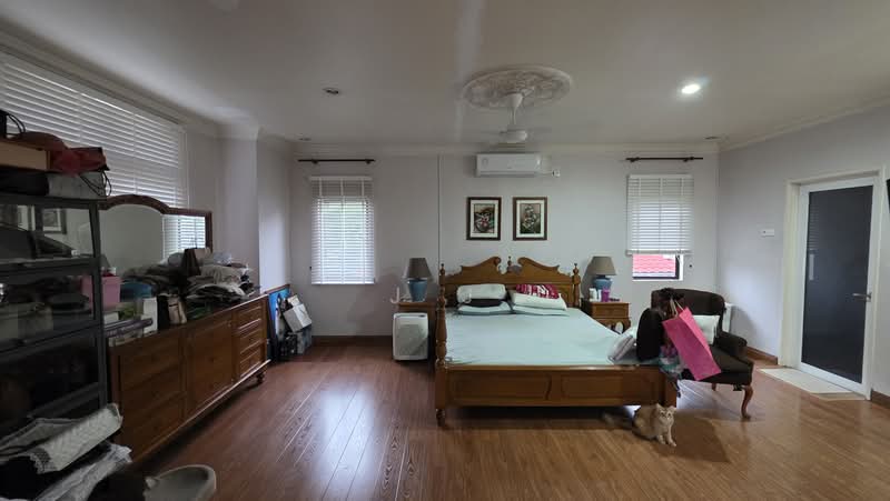 Semi-Detached House for Sale in Kota Kemuning (Shah Alam) - J J - Bedroom - PropertyGuru.com.my