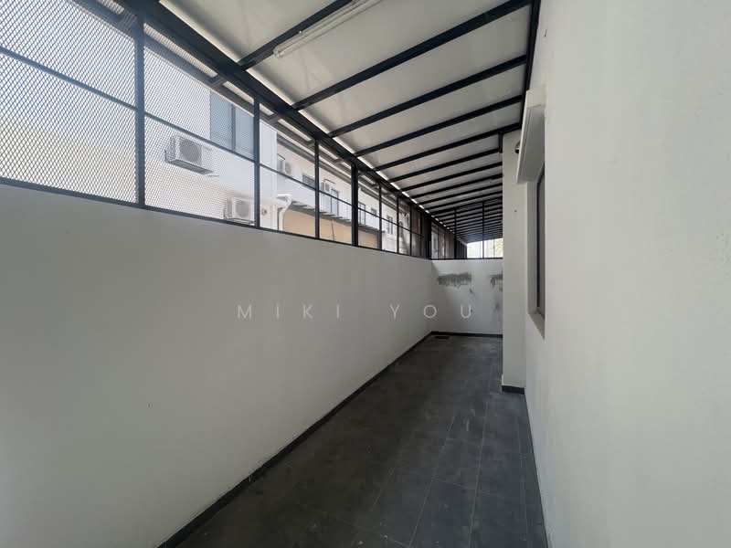 2-storey Terraced House for Rent in Telok Panglima Garang (Selangor) - Miki You - Corridor - PropertyGuru.com.my