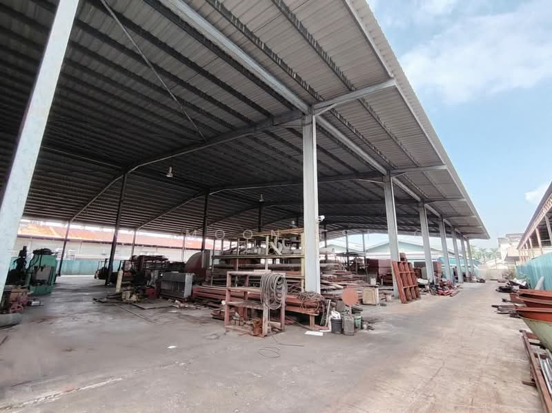Factory for Rent in Kepong (Kuala Lumpur) - Ng Moon Tsing - Exterior - PropertyGuru.com.my