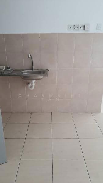 Kediaman Servis untuk Dijual di Beverly Tower @ Plaza Medan Putra - Charmaine Tan - Interior - PropertyGuru.com.my