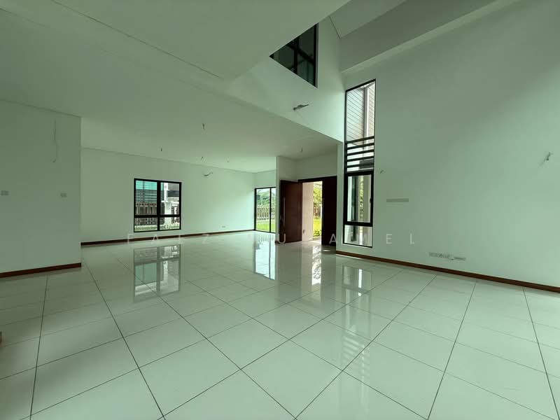 Rumah Banglo untuk Dijual di Subang Bestari (Shah Alam) - Faez Muzamel - Living Room - PropertyGuru.com.my