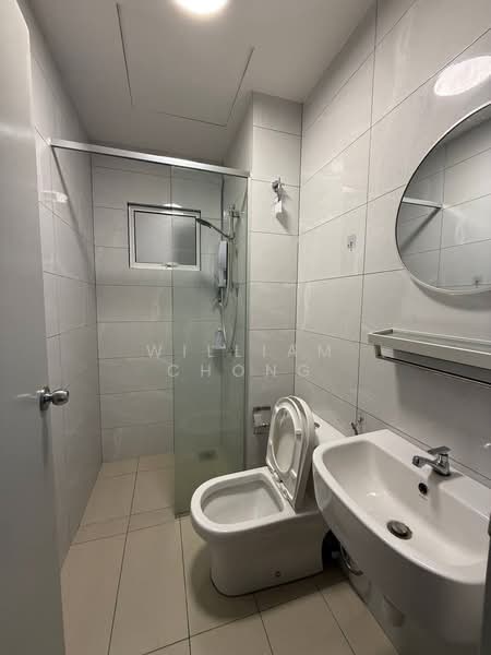 Servis Apartment untuk Disewa di Amber Cove - William Chong - Bathroom - PropertyGuru.com.my