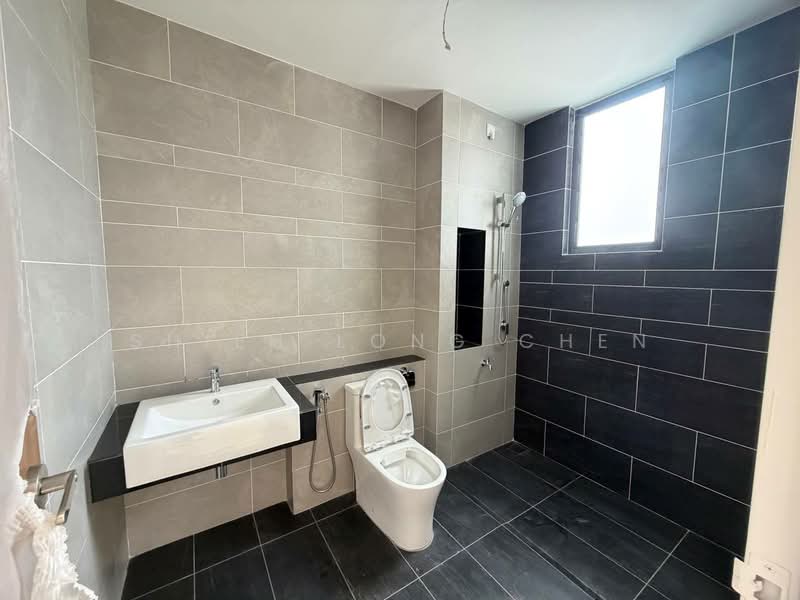 2-storey Terraced House for Sale in Johor Bahru (Johor) - Shieh Long Chen - Bathroom - PropertyGuru.com.my