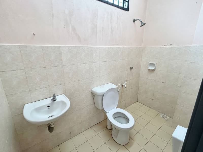 Rumah Teres 1.5 Tingkat untuk Disewa di Bandar Putra (Kulai) - Li Wei - PropertyGuru.com.my