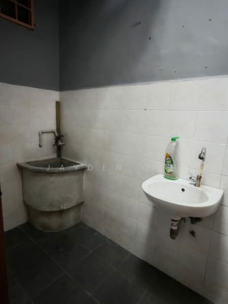 Kedai untuk Disewa di Alor Setar (Kedah) - Jayden Geh - Bathroom - PropertyGuru.com.my