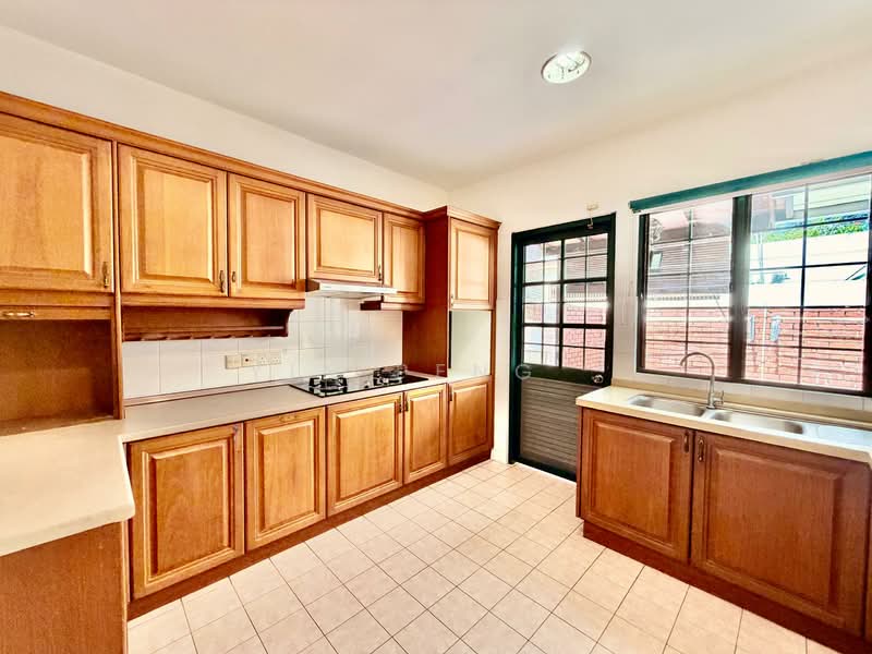 Rumah Teres 2 Tingkat untuk Disewa di Taman Tun Dr Ismail (Kuala Lumpur) - Yin Peng . - Kitchen - PropertyGuru.com.my