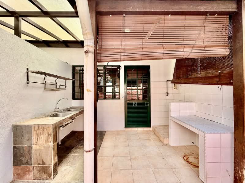 Rumah Teres 2 Tingkat untuk Disewa di Taman Tun Dr Ismail (Kuala Lumpur) - Yin Peng . - Kitchen - PropertyGuru.com.my