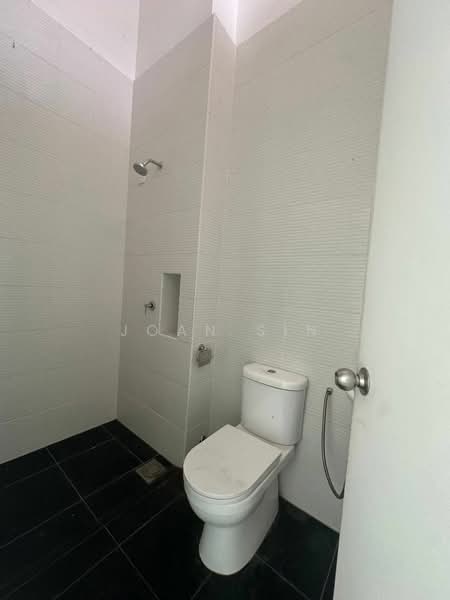2-storey Terraced House for Sale in Kota Masai (Pasir Gudang) - Joan Sin - Bathroom - PropertyGuru.com.my