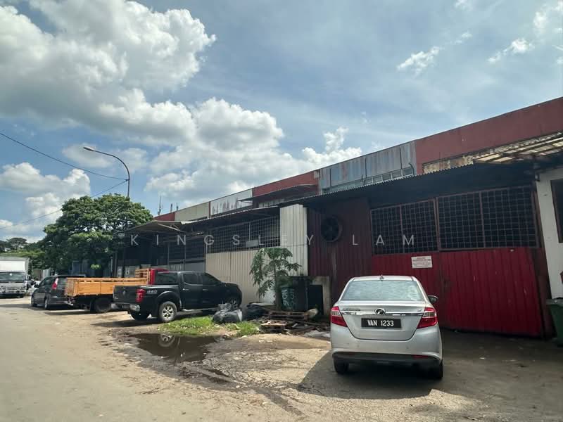 Factory for Rent in Taman Perindustrian Puchong (Puchong) - Kingsley Lam - Exterior - PropertyGuru.com.my