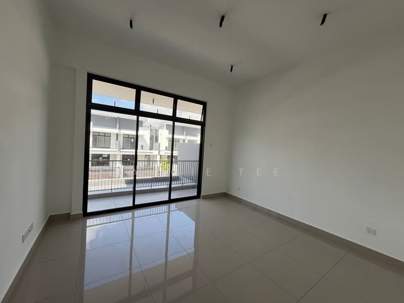 Rumah Teres untuk Dijual di Taman Ponderosa (Johor Bahru) - Paggie Tee - PropertyGuru.com.my