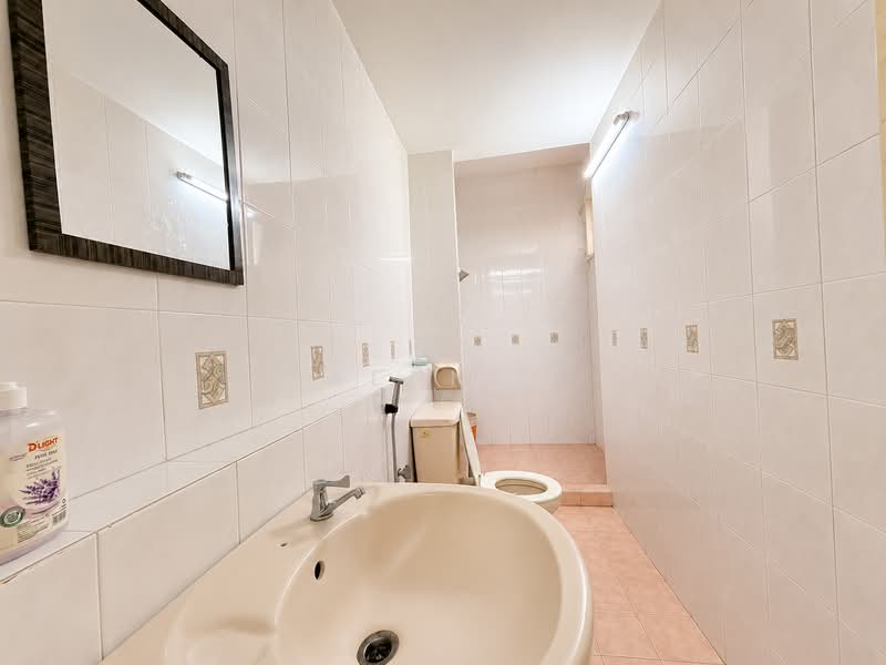 Townhouse for Sale in Cyber 11 (Cyberjaya) - Alan . - Bathroom - PropertyGuru.com.my