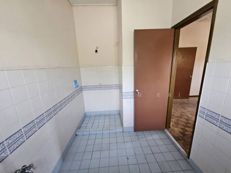 Rumah Teres 2 Tingkat untuk Dijual di Taman Desa Cheng Perdana 1 (Cheng) - Alvin Chan Kai Boon - Interior - PropertyGuru.com.my