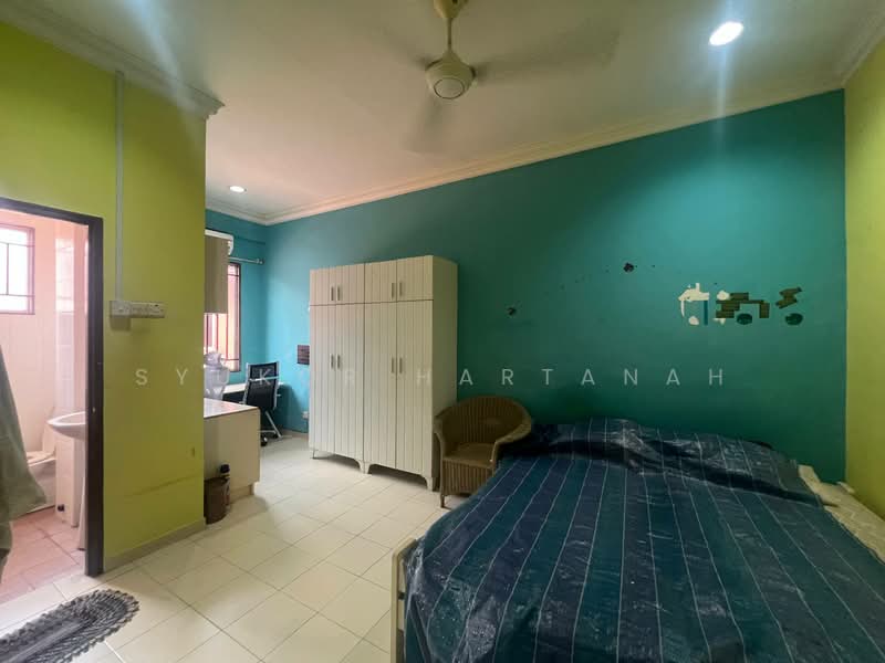 2-storey Terraced House for Sale in Shah Alam (Selangor) - Syukor Hartanah - Bedroom - PropertyGuru.com.my