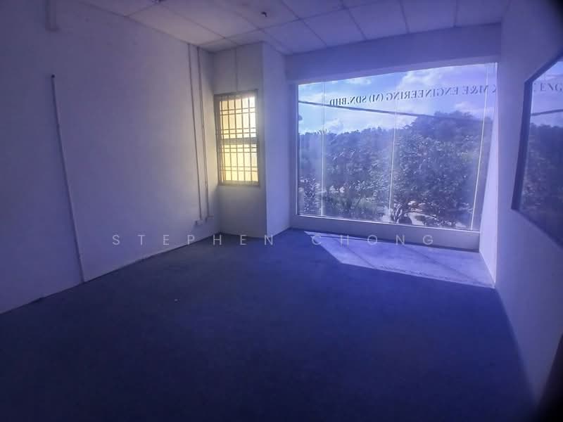 Shop / Office for Rent in Taman Molek (Johor Bahru) - Stephen Chong - Interior - PropertyGuru.com.my